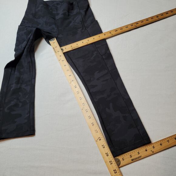 Lululemon Women's Size 4 Speed Up Crop 21" Incognito Camo Multi Grey W6AK8S - Picture 3 of 7